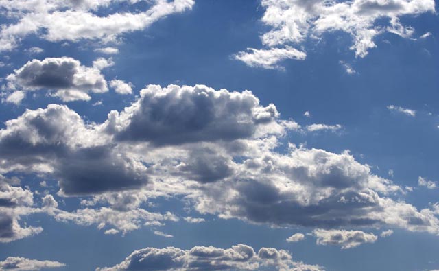 cielo nubes y claros