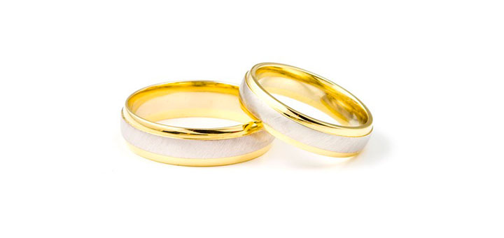 ¿Por qué el anillo de bodas va en el dedo anular?