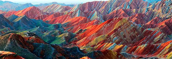 Montañas de colores en China