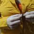 ¿Sabías que las camisas de los hombres no se abrochan igual que las de las mujeres?